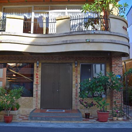Taitung Red Roof B&B מראה חיצוני תמונה